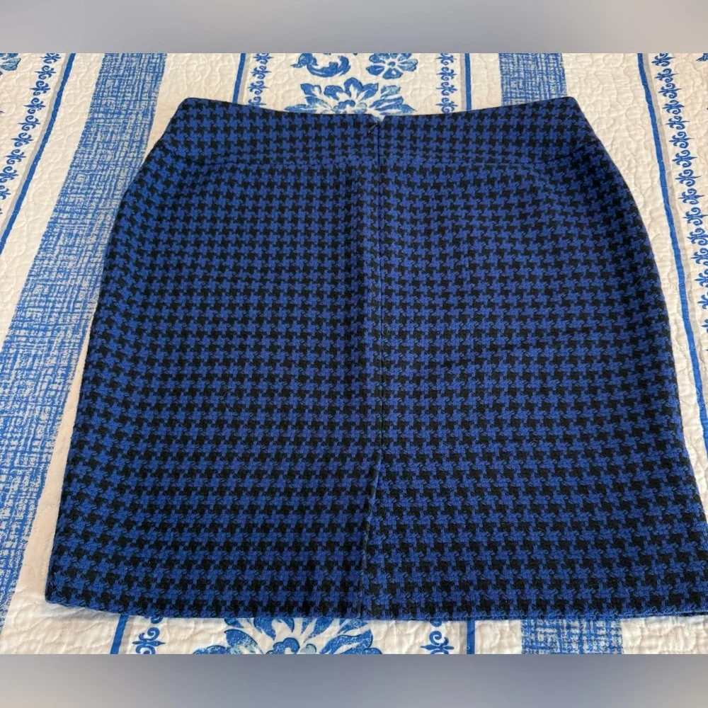 Ann Taylor elevate your